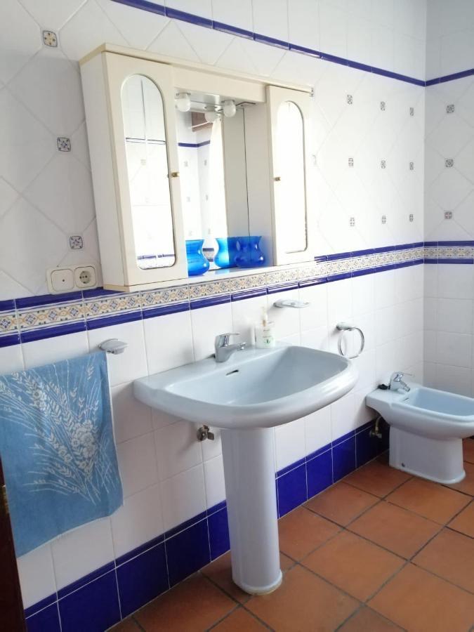 Piso Centrico Y Amplio En Praza Do Regueiro, A Illa De Arousa Zewnętrze zdjęcie