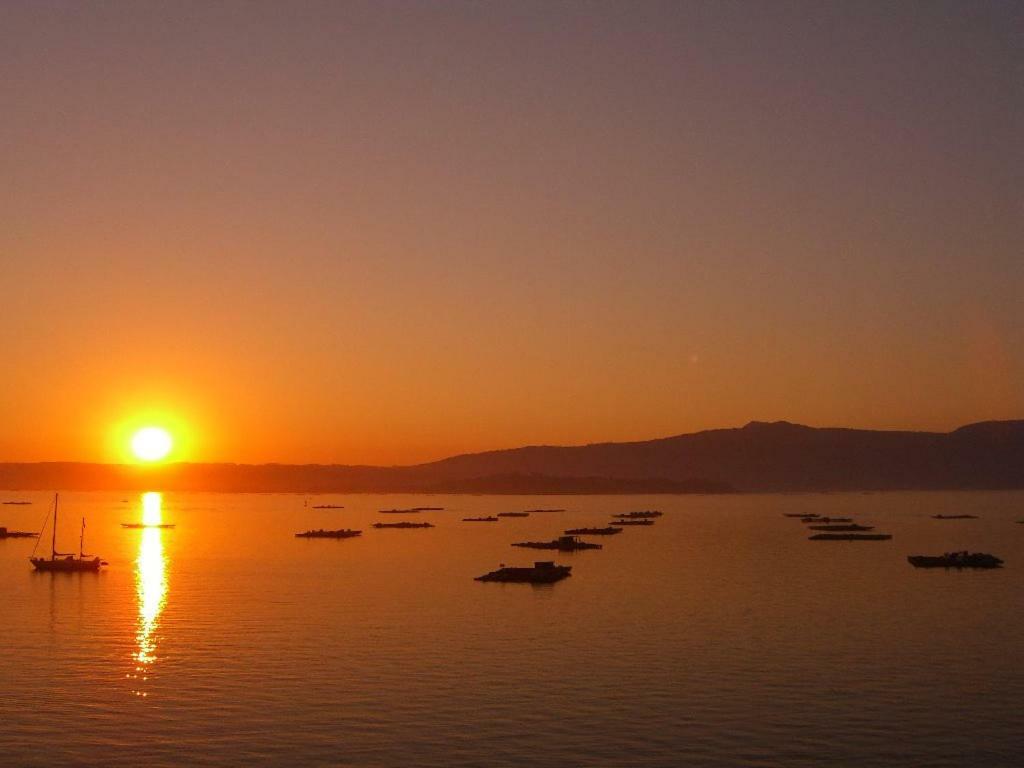 Piso Centrico Y Amplio En Praza Do Regueiro, A Illa De Arousa Zewnętrze zdjęcie